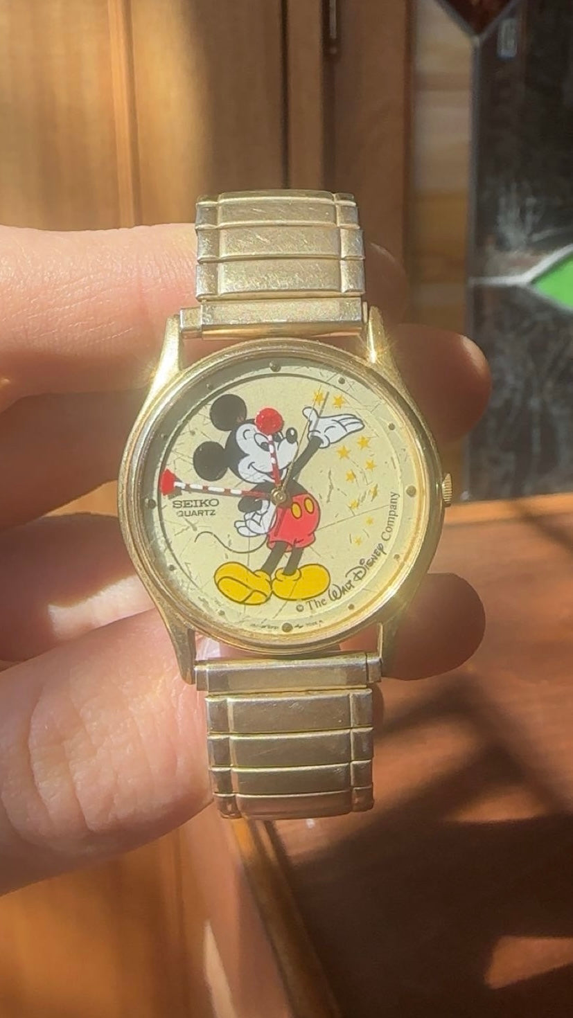 Vintage 90s Kawaii Mickey Mouse Seiko Watch, Rare Candy Cane Hands, Disney Collector’s Item